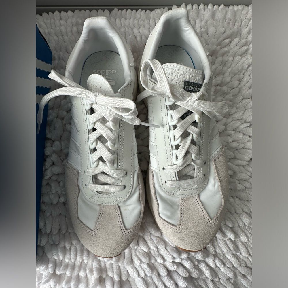 Adidas Retropy E5 Skate Shoes
Crystal/White/Grey - Picture 9 of 11
